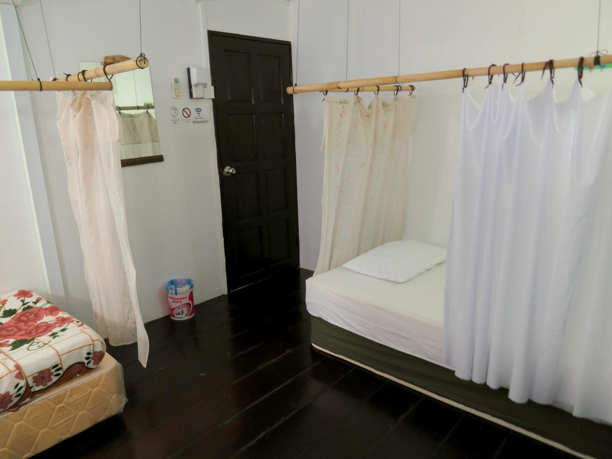 Pangkor Guesthouse Spk Kampong Sungai Udang Kültér fotó