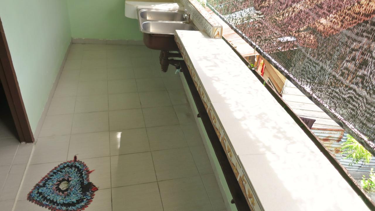 Pangkor Guesthouse Spk Kampong Sungai Udang Kültér fotó