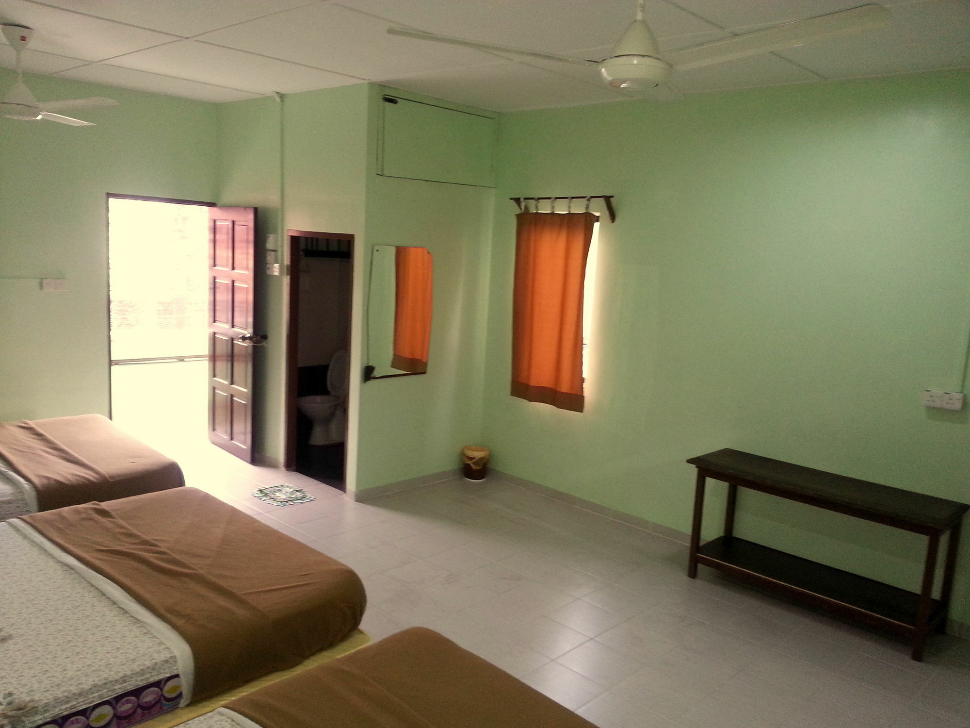 Pangkor Guesthouse Spk Kampong Sungai Udang Kültér fotó
